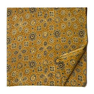 Green and yellow Printed Cotton fabric with floral print